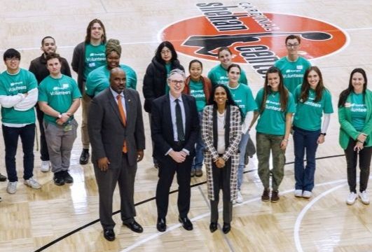 Iberdrola impulsa su compromiso social en Estados Unidos con más de 42.000 horas de voluntariado